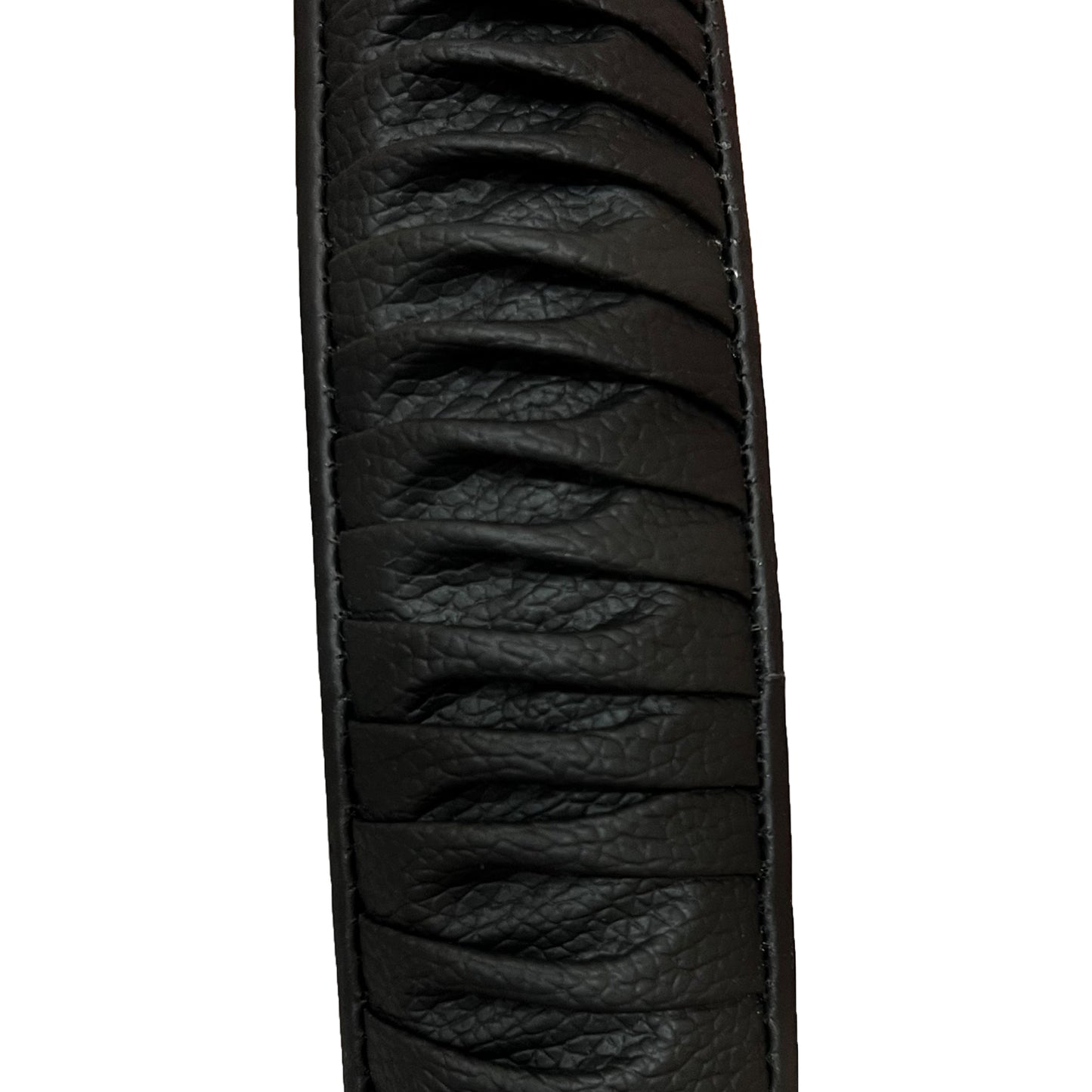 Oshotto SC-15 Fiber Leather Car Steering Cover For All Cars (Black)