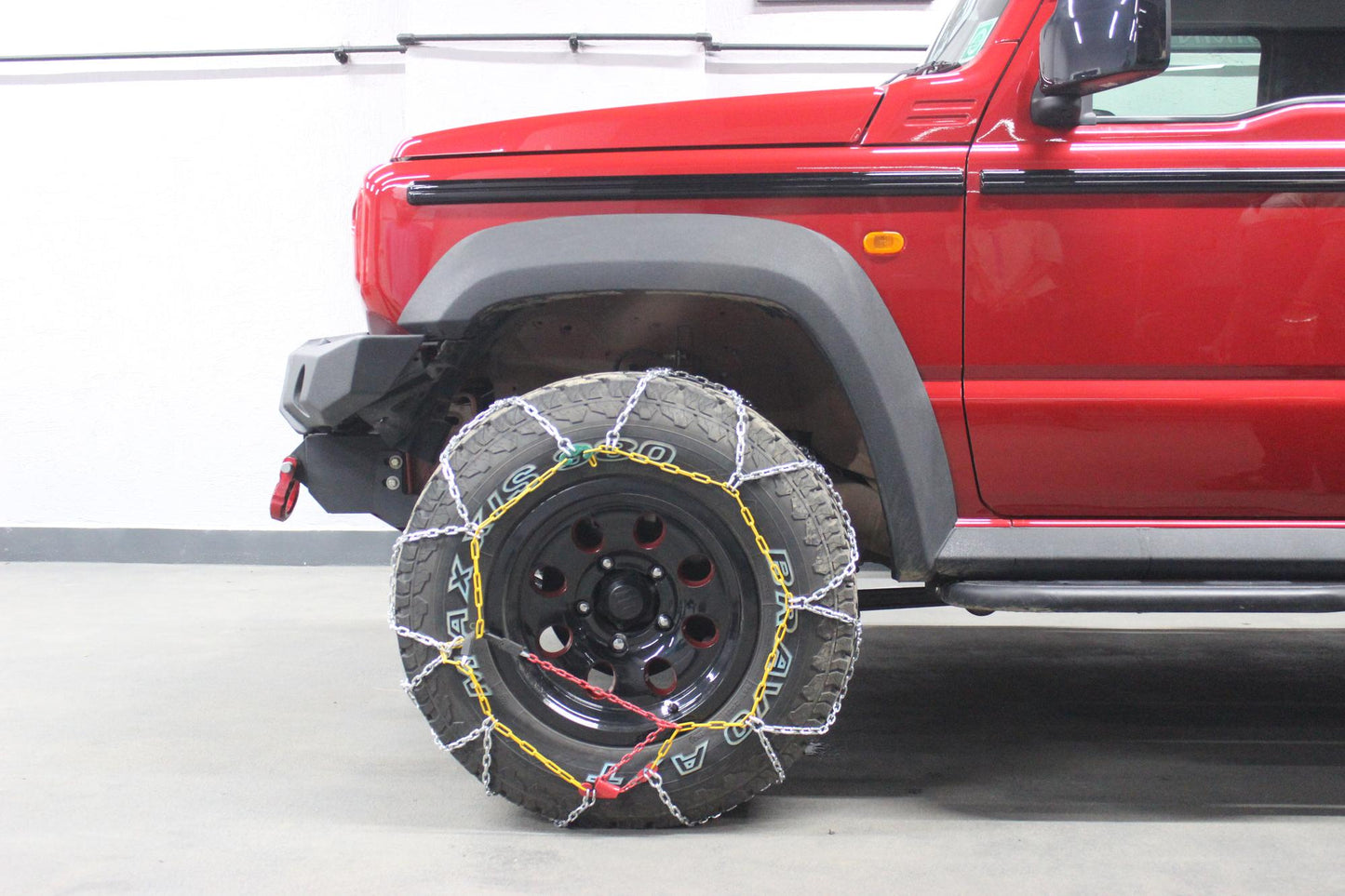 Oshotto 12mm Metal Snow Chain Alloy Snow Chain Anti Skid Tire Chain for Cars, SUVs, Minivans-Set of 2