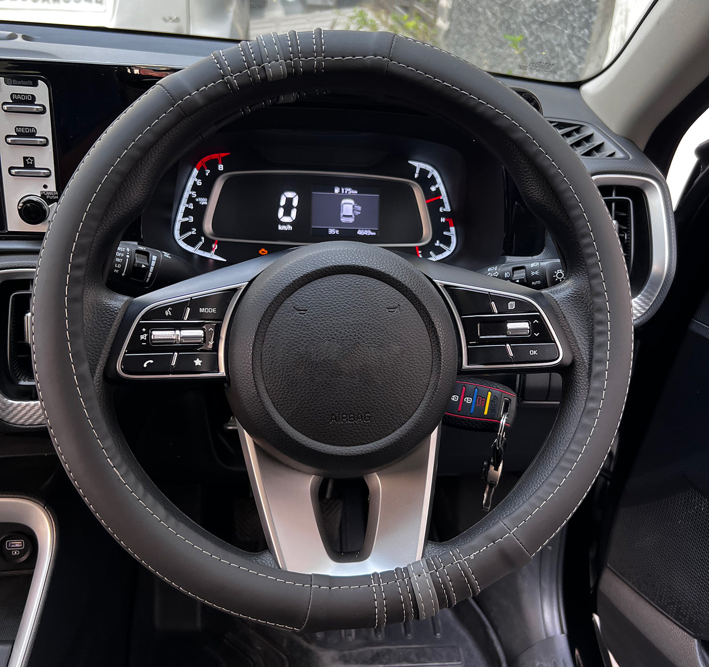 Oshotto SC-18 Fiber Leather Car Steering Cover For All Cars (Black, Grey)