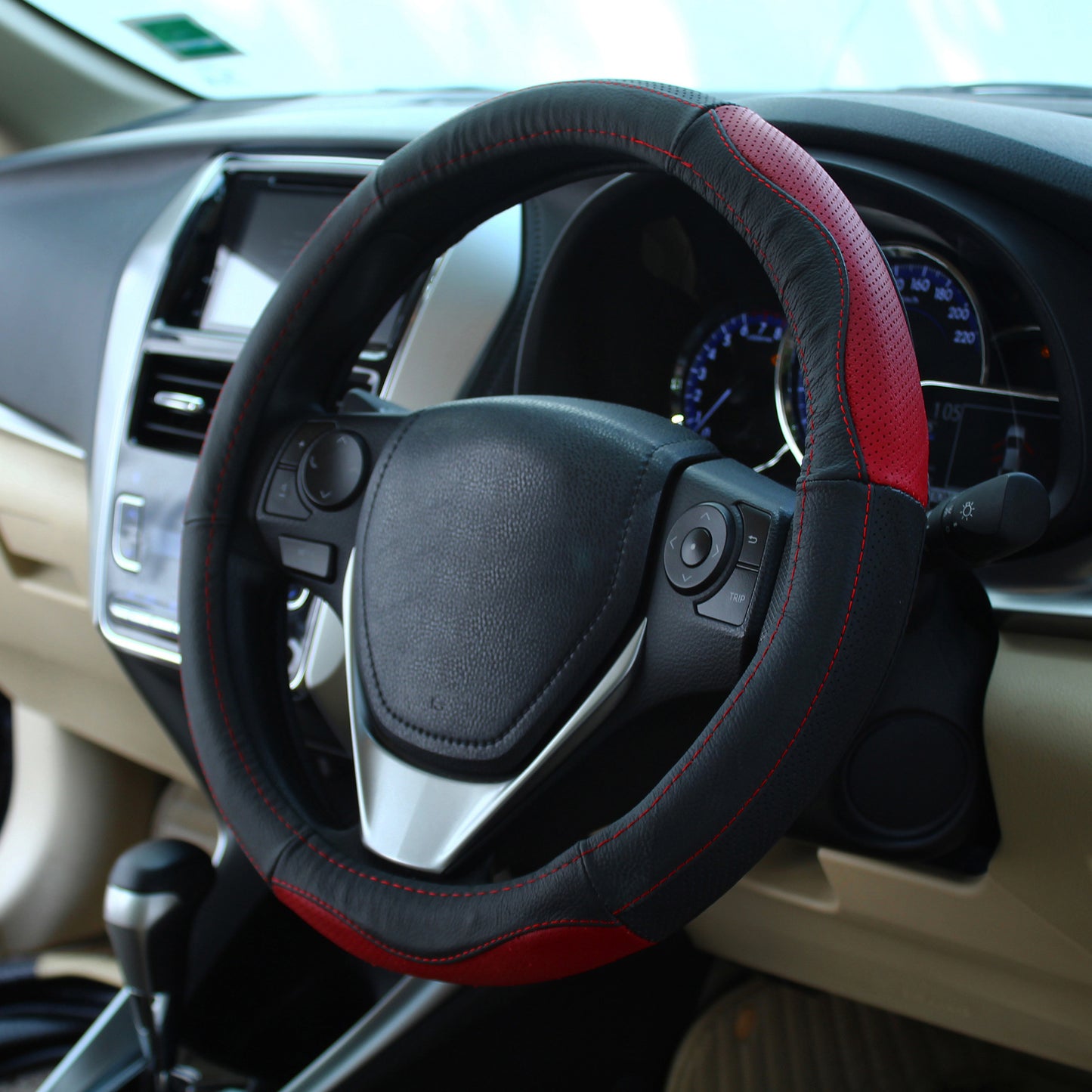 Oshotto SC-007 Leather Car Steering Cover (Black and Red,Medium)